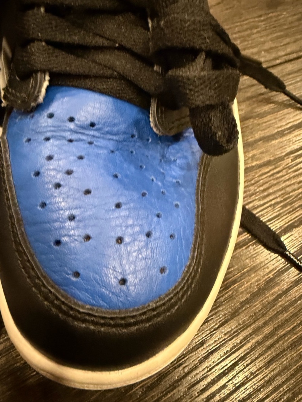 Jordan 1 Retro OG High Royal- men’s size 8.5 - Picture 6 of 11